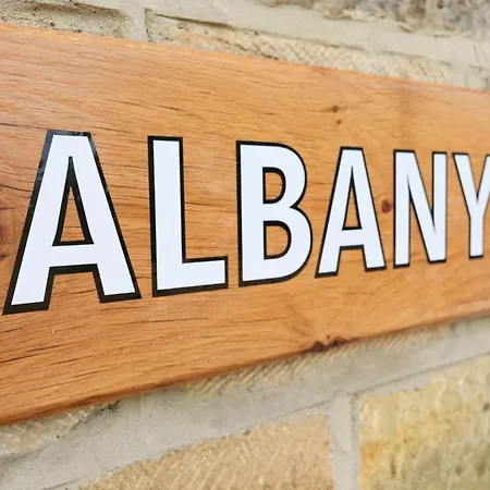 Albany Summerfield Farm *